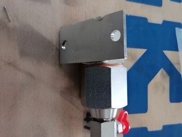 filtr-trubchatyj-sf1-g1-4-nip90-uglovoj-nippel