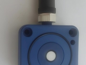 ultrazvukovoj-sensor-urovnya-smazki-ls150