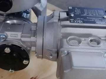 promyshlennyj-nasos-skf-p205-m280-4k7
